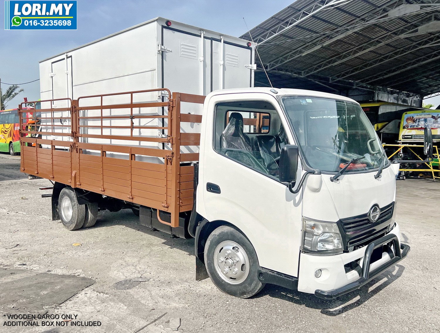 SOLD * HINO WU720 WOODEN CARGO 17FT 5000KG LORRY #4628W - KAWAN - LORI.MY